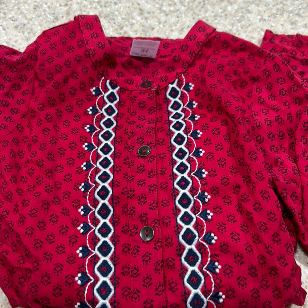 🌖Carters 3t red shorts romper - Picture 2 of 4